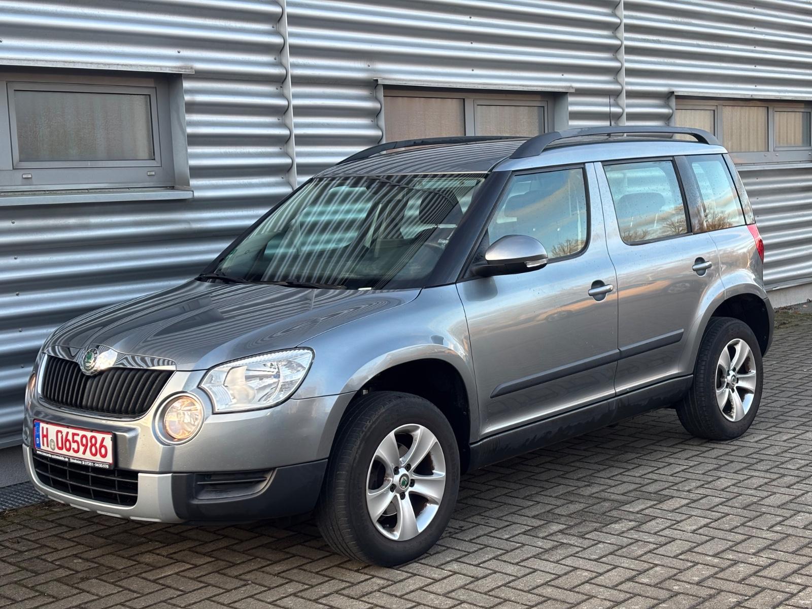 Skoda Yeti 1.2 TSI STEUERKETTE NEU/TÜV 08.27/2.HAND/