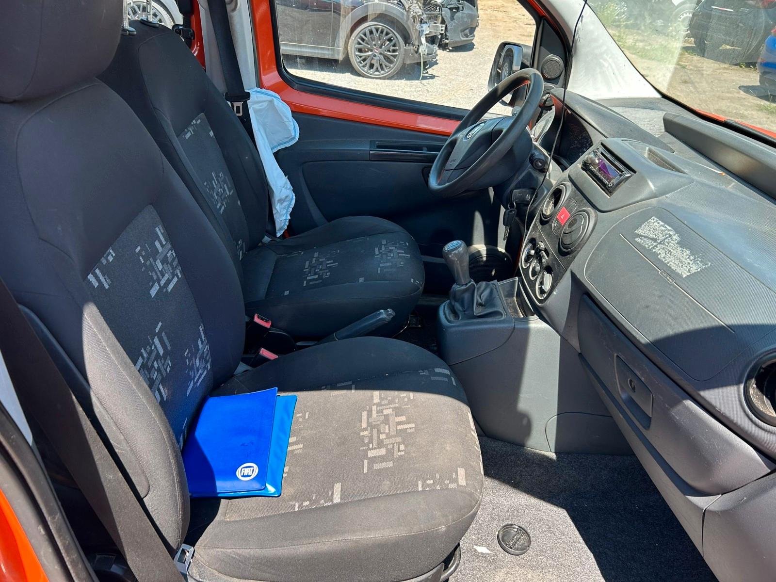 Fiat Qubo 2010 — engine 1.360 cm³, 73 HP (54kW)