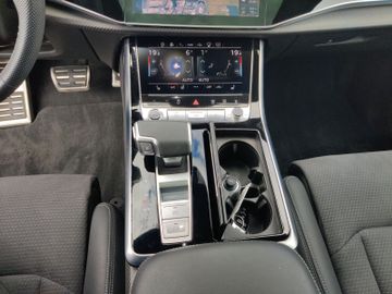 Audi Q8 - 11