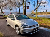 Volkswagen Golf VII Lim. Comfortline BMT/Start-Stopp/63.700 - Cars in Köln: bis 15000 Euro