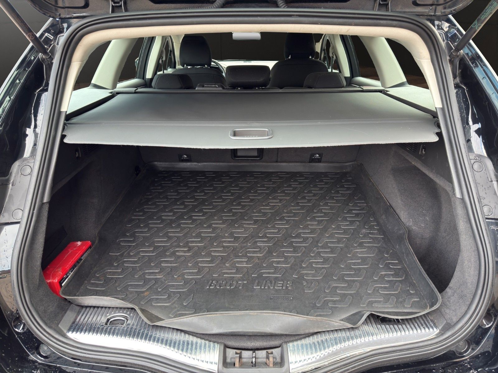 Fahrzeugabbildung Ford Mondeo Business*AHK*Sitzheizung*Tempo*LED*PDC*