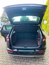 Skoda Karoq 1.5 TSI ACT SPORTLINE TÜV NEU 1. HAND AHK - Skoda Karoq von privat