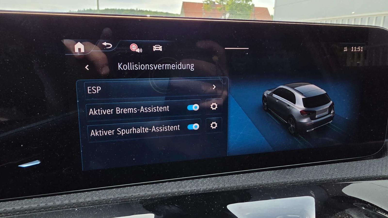 Mercedes-Benz A 250 e AMG DCT WIDESCREEN LED KAMERA AMBIENTEBE