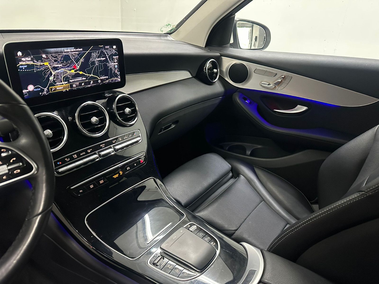 Fahrzeugabbildung Mercedes-Benz GLC 300 d 4MATIC *360°*DISTRO*AHK*SDH*