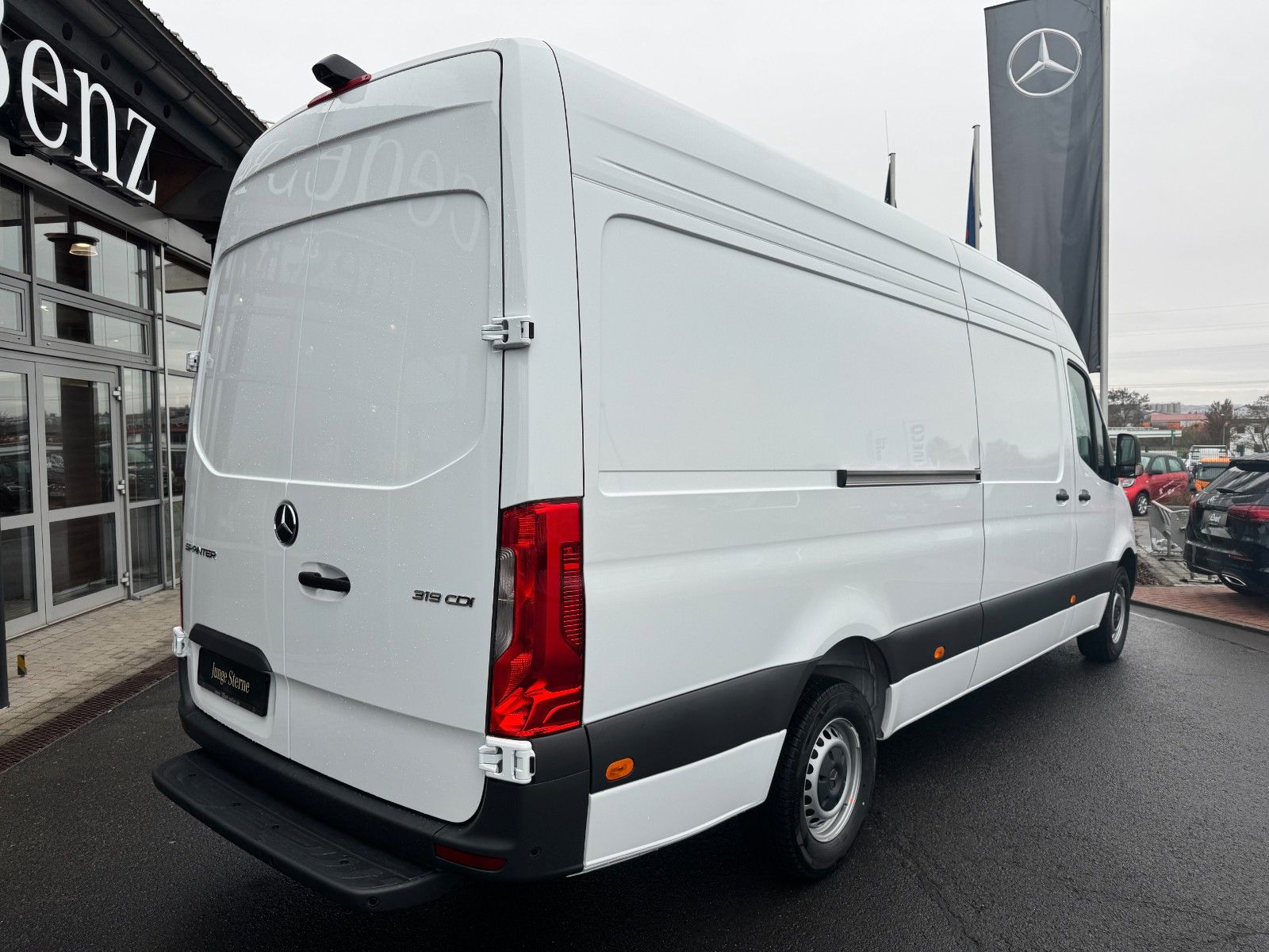 Fahrzeugabbildung Mercedes-Benz Sprinter 319 CDI 4325 LED Klimaautom Kamera