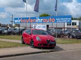Alfa Romeo Giulietta Turismo QV Line*TEMPOMAT*TEILLEDER*PDC - Alfa Romeo Giulietta: Turismo