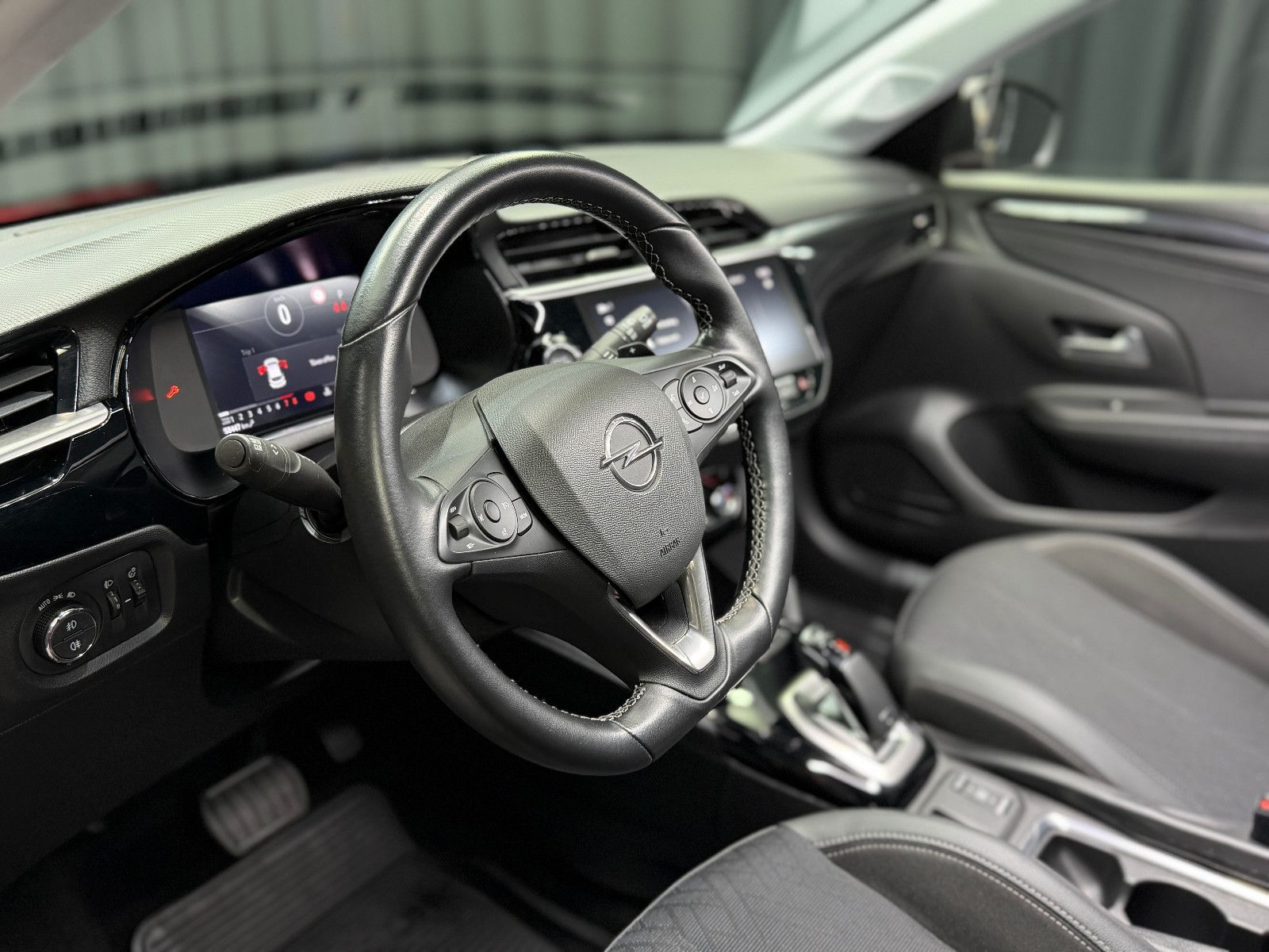 Fahrzeugabbildung Opel Corsa F Elegance|AUTOMATIK|NAVI|KAMERA|AC|PDC