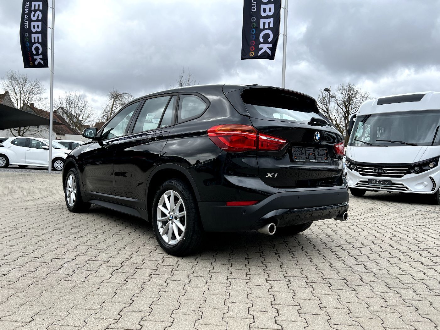 BMW X1 20i xDrive Advantage *Leder Sitzh. DAB PDC* foto 2
