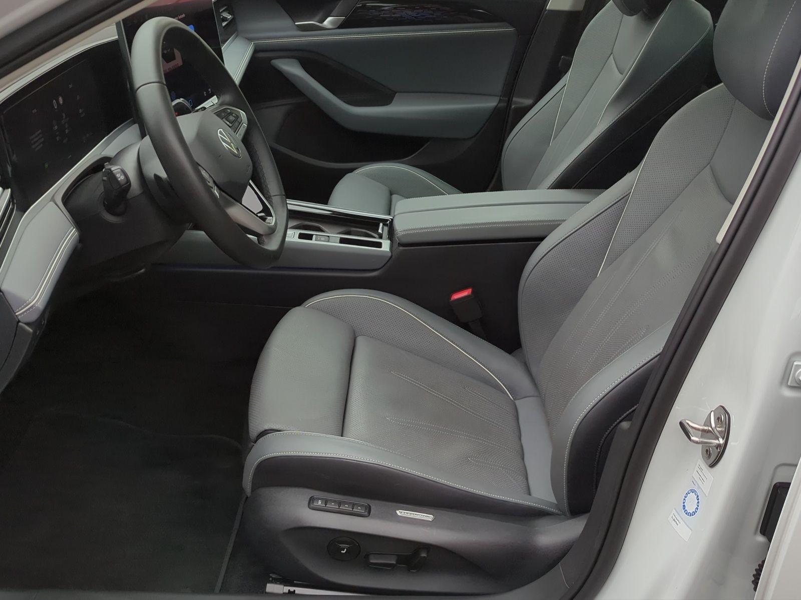 Volkswagen Passat 2.0 TDI Elegance AHK Pano Matrix, миниатюра 3