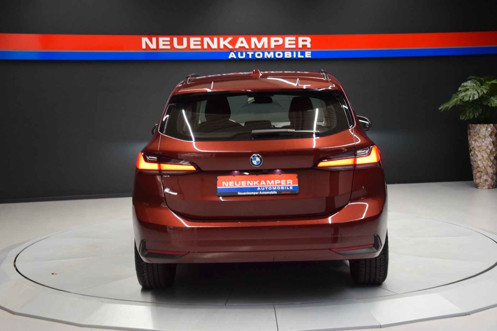 Fahrzeugabbildung BMW 218 i Active Tourer ACC Memory LED Kamera H&k