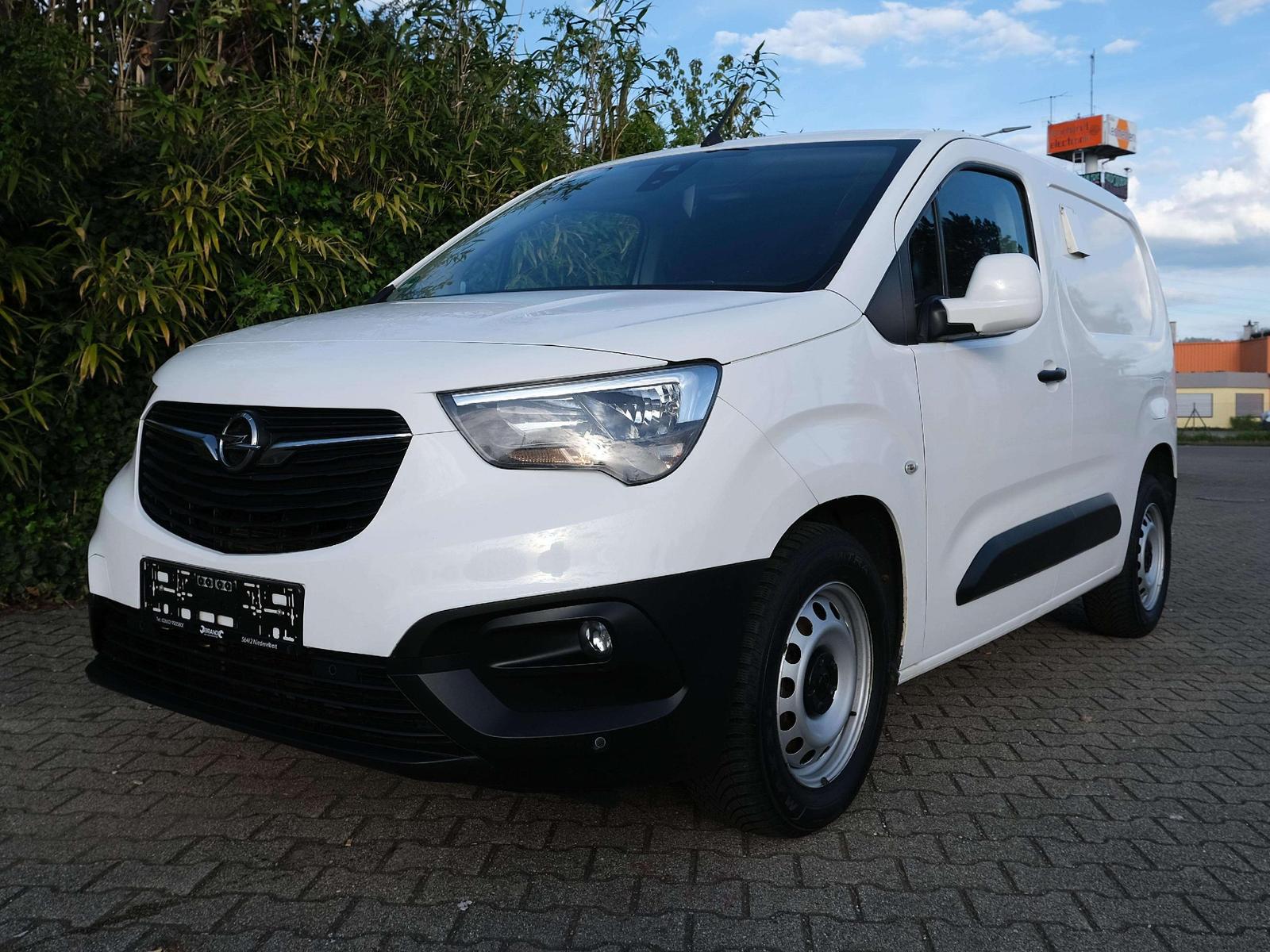 Opel Combo Edition Kasten Kamera 2xSHZ PDC GripContro