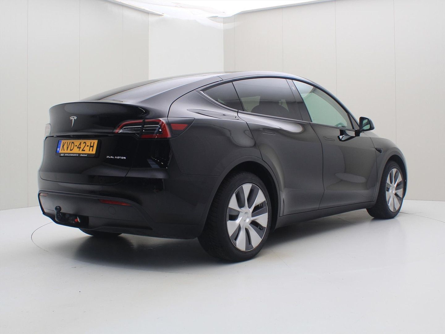 Tesla Model Y Long Range AWD 75kWh 351pk 92,7% SoH [ T imagem 3