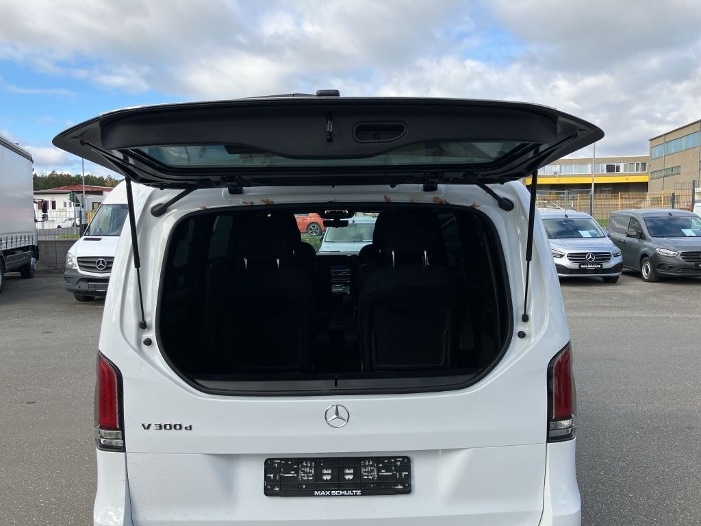 Fahrzeugabbildung Mercedes-Benz V 300 d STYLE Lang Navi*360*PDC*Sportp.*SpurH