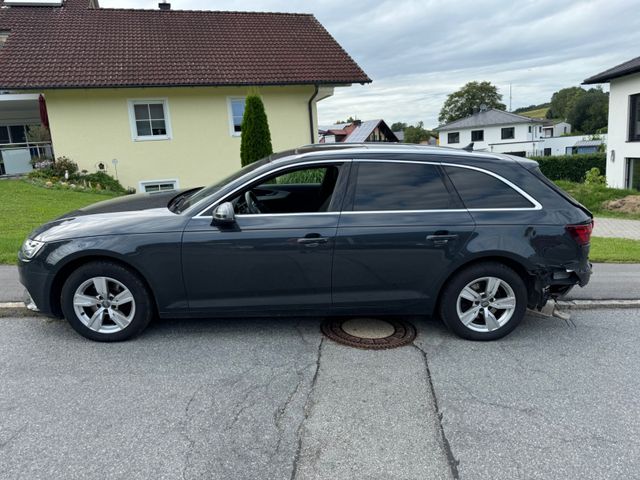 Audi A4 Avant 35 TFSI Panorama Navi Fahrbereit