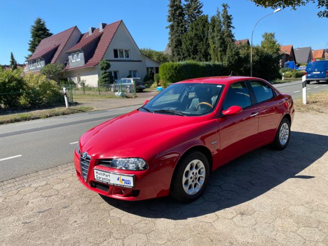 Alfa Romeo 156 2.0 JTS*Liebha+Reifen neu+Leder+Holzlen.*TOP
