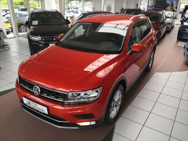 Fahrzeugabbildung Volkswagen Tiguan 2.0 TDI SCR DSG 4Motion Highline