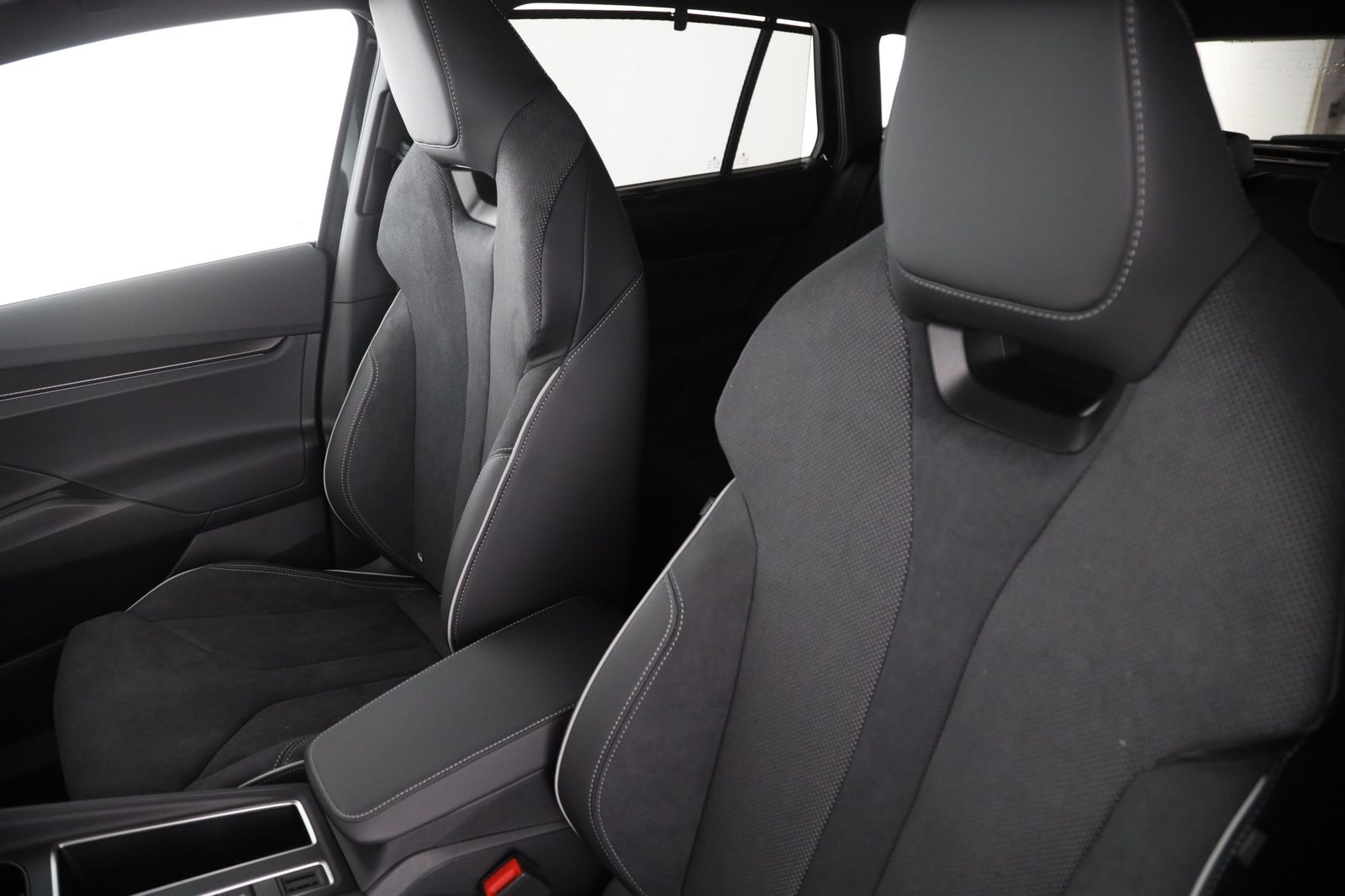 Skoda Enyaq - Bild 12