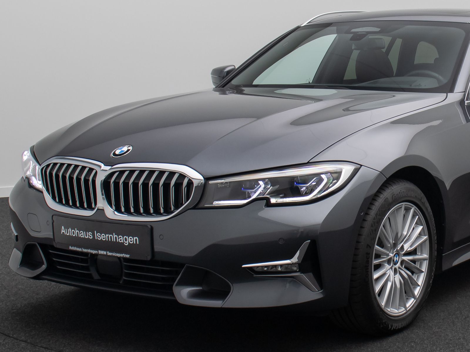 Fahrzeugabbildung BMW 320d xD Luxury Line HUD Panorama H/K Laser Voll