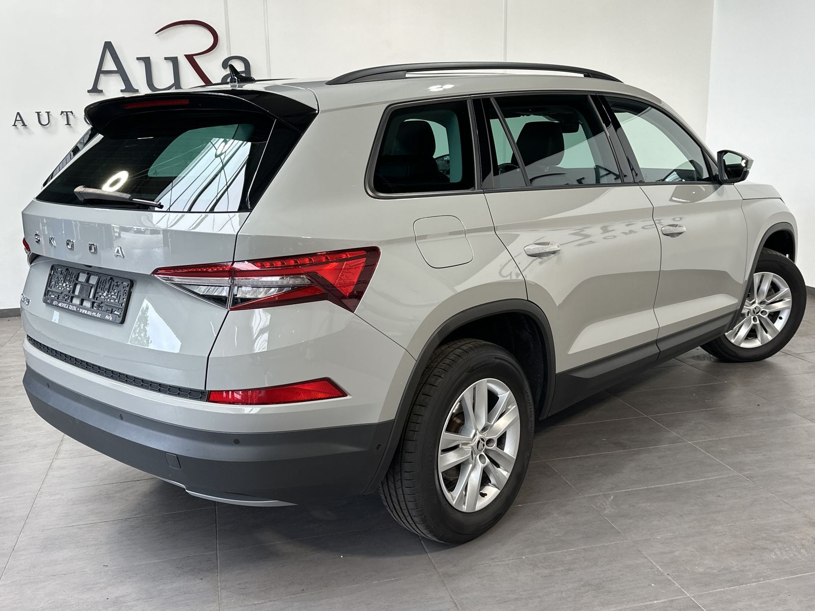 Fahrzeugabbildung SKODA Kodiaq 2.0 TDI DSG Ambition NAV+MATRIX+PANO+AHK