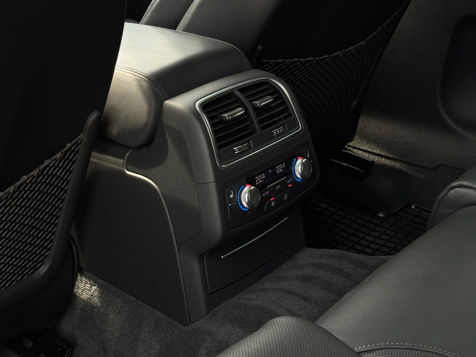 Fahrzeugabbildung Audi S7 SB 4.0 TFSI Quattro Akustik DCC BOSE Matrix