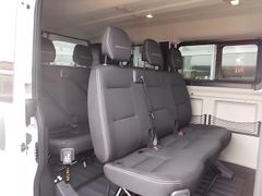 Fahrzeugabbildung Fiat Ducato Ducato Kombi 30 L1H1 140 PS - 9 Sitzer