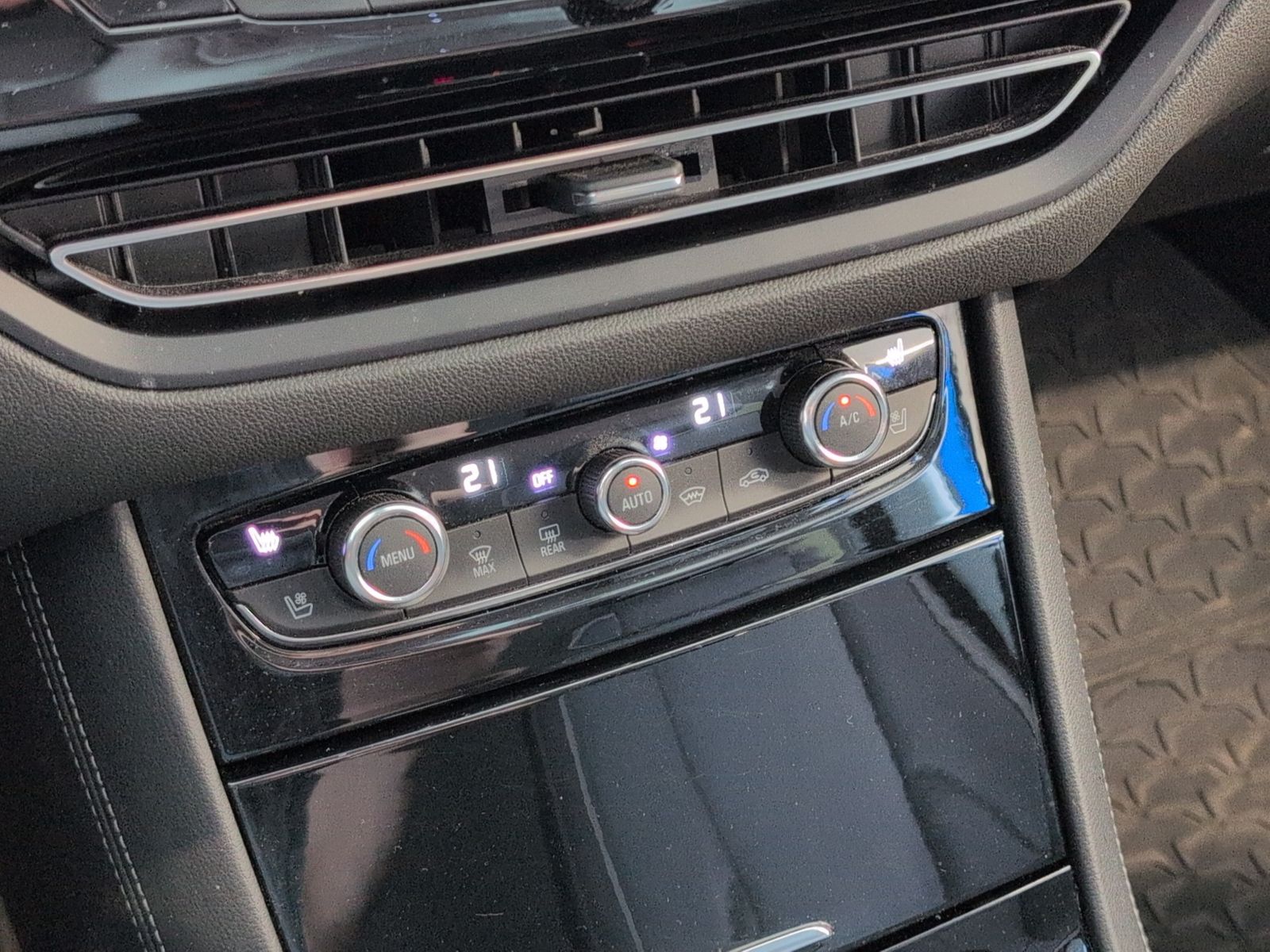 OPEL Grandland X Grandland 1.5 Diesel GS Automatik Sitzklima Navi – Bild 19