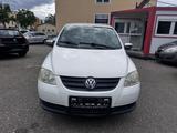 Volkswagen Fox 1.2 Fresh*HU bis 11/2027 - Volkswagen Fox Fresh mit Benzin-Antrieb