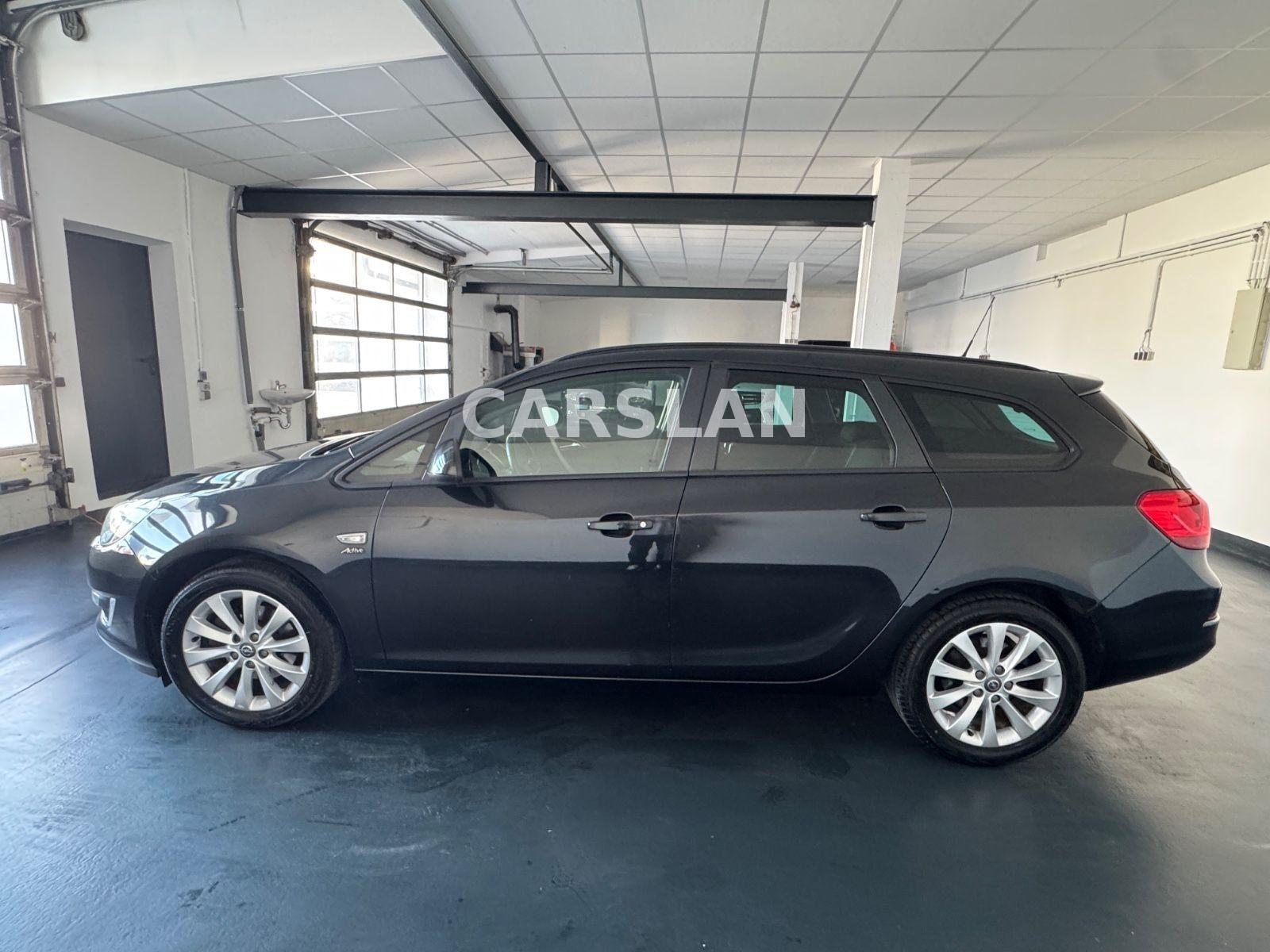 Opel Astra 2013 — photo 9