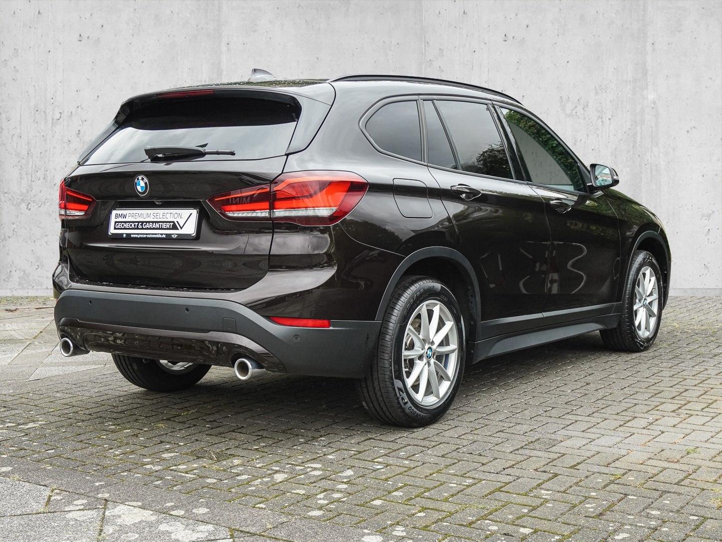 BMW X1 sDrive20i AHK RFK NAVI LED Sound Syst. DAB