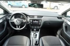 Fahrzeugabbildung Skoda Octavia Combi Elegance DSG Tempomat Klim SHZ PDC