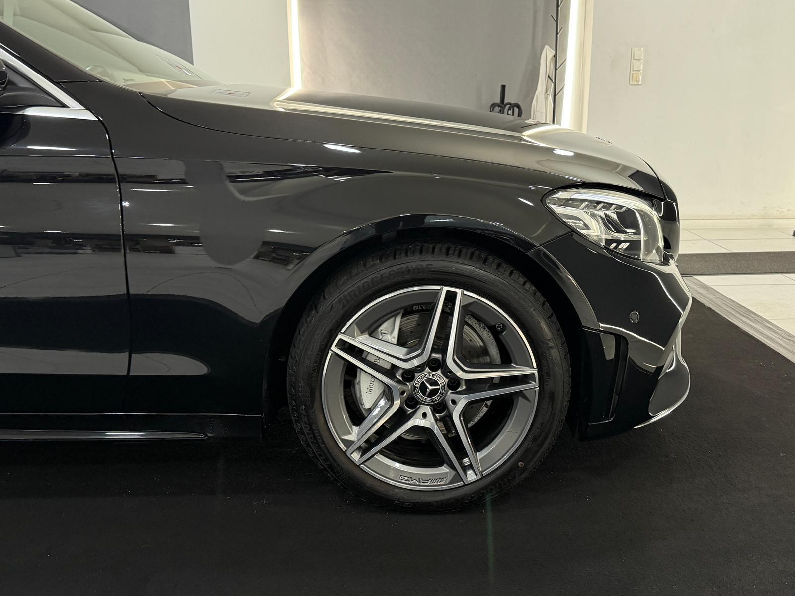 Mercedes-Benz C 200 4M T 9G AMG-LINE*PANO*DIGITAL T.*AMBIENTE*