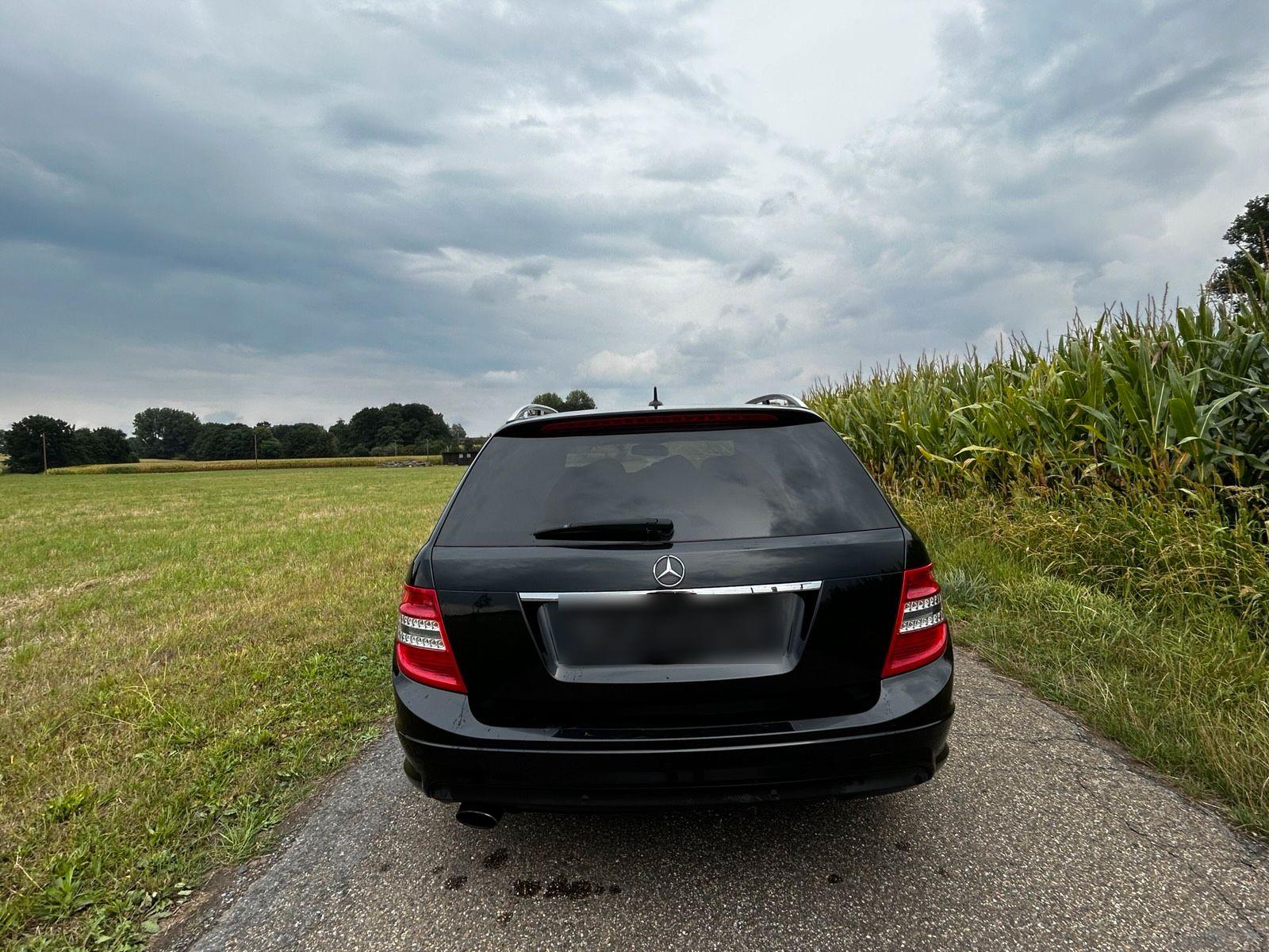 Mercedes-Benz C200 2009 — engine 136 HP (100kW)