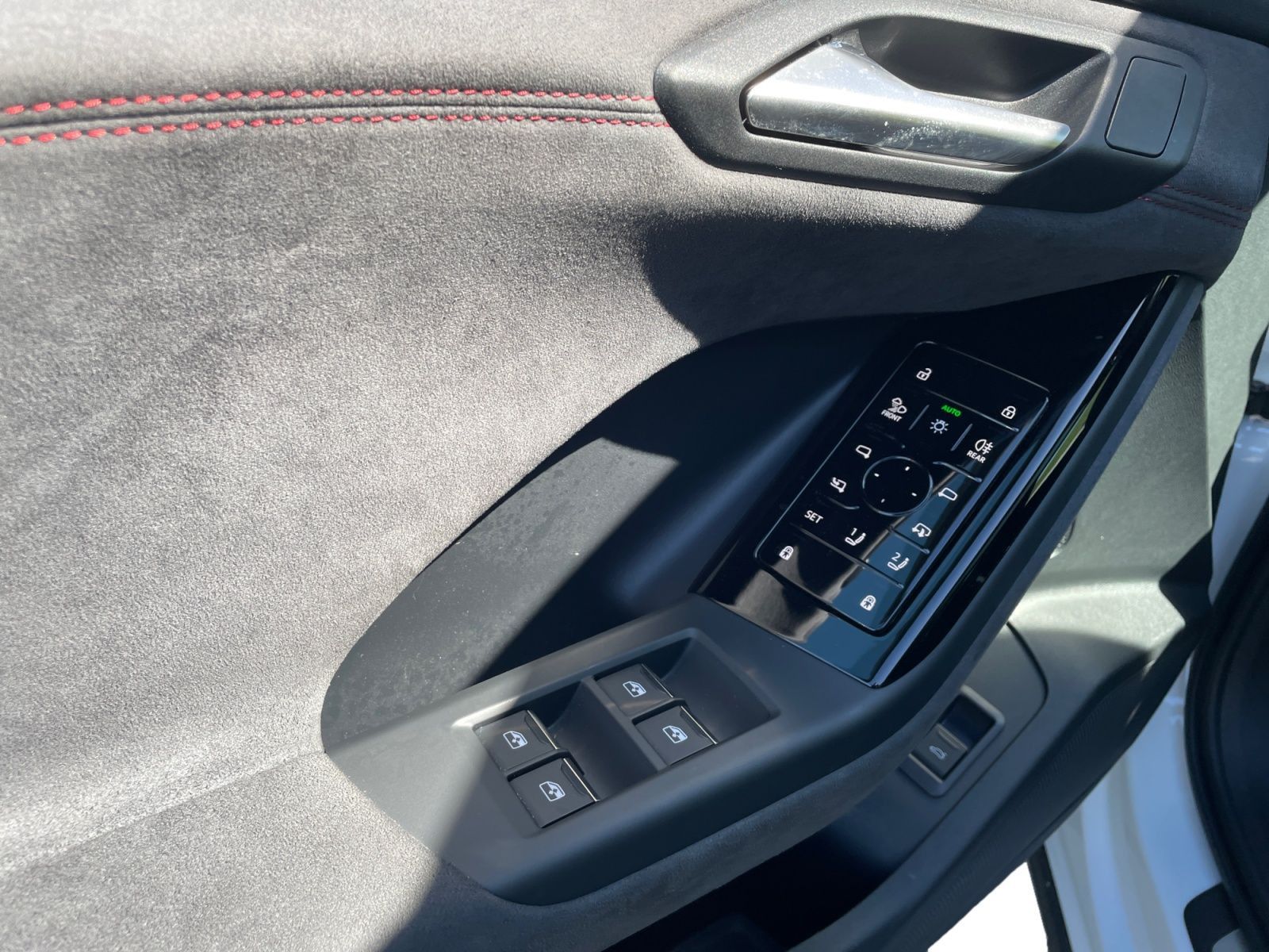 Audi SQ6 e-tron - Bild 15