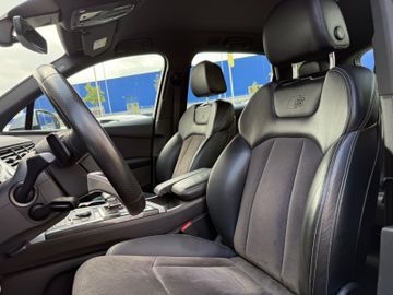 Audi Q7 - 11