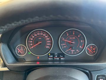 BMW 320 d Touring Sport Line *LED*NAVI*PDC*SZHZ*