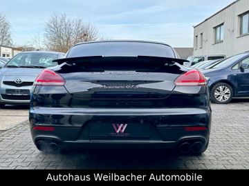 Porsche Panamera - 5