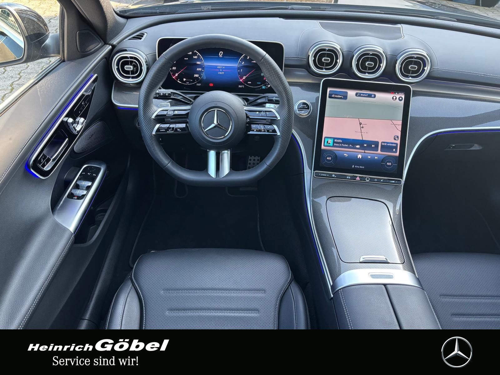 Fahrzeugabbildung Mercedes-Benz C 300 T AMG-ADV+ PANO MEM-SIT WP LED KAM AMB-BEL