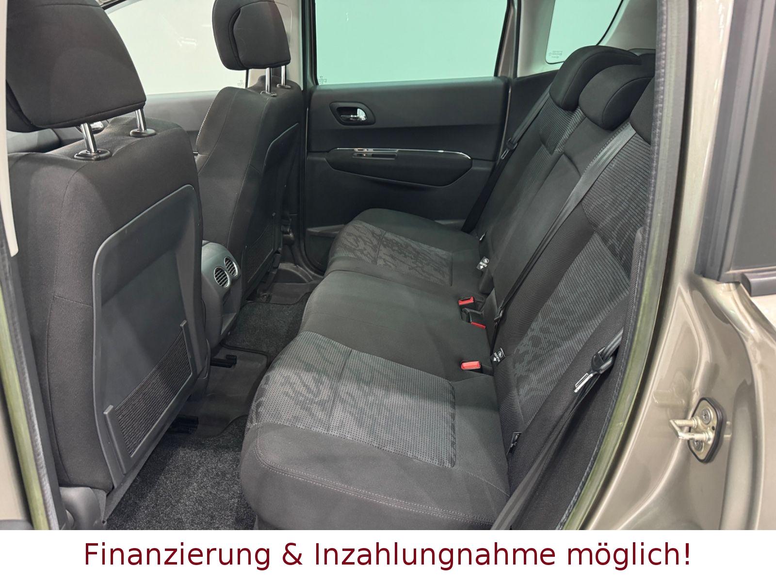 Peugeot 3008 2.0 HDi Premium *PANORAMA,SITZHEIZUNG!*