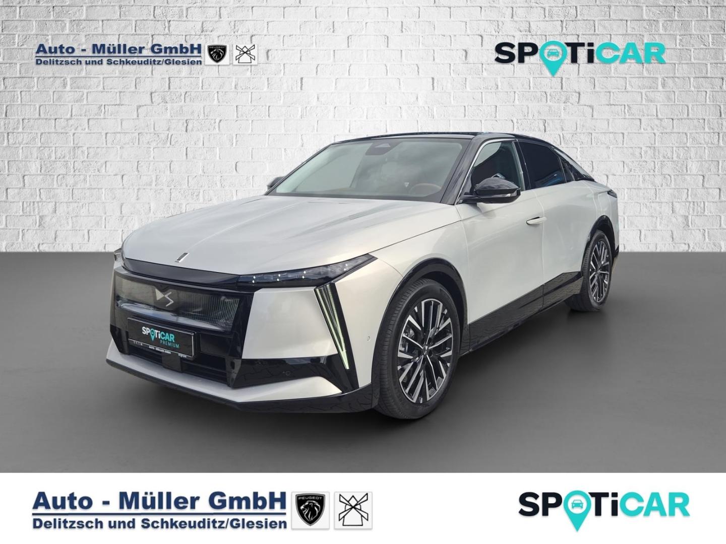 DS Automobiles No8 Etoile FWD 230PS LEDER/ACC/NAVI/Glasdach/LED