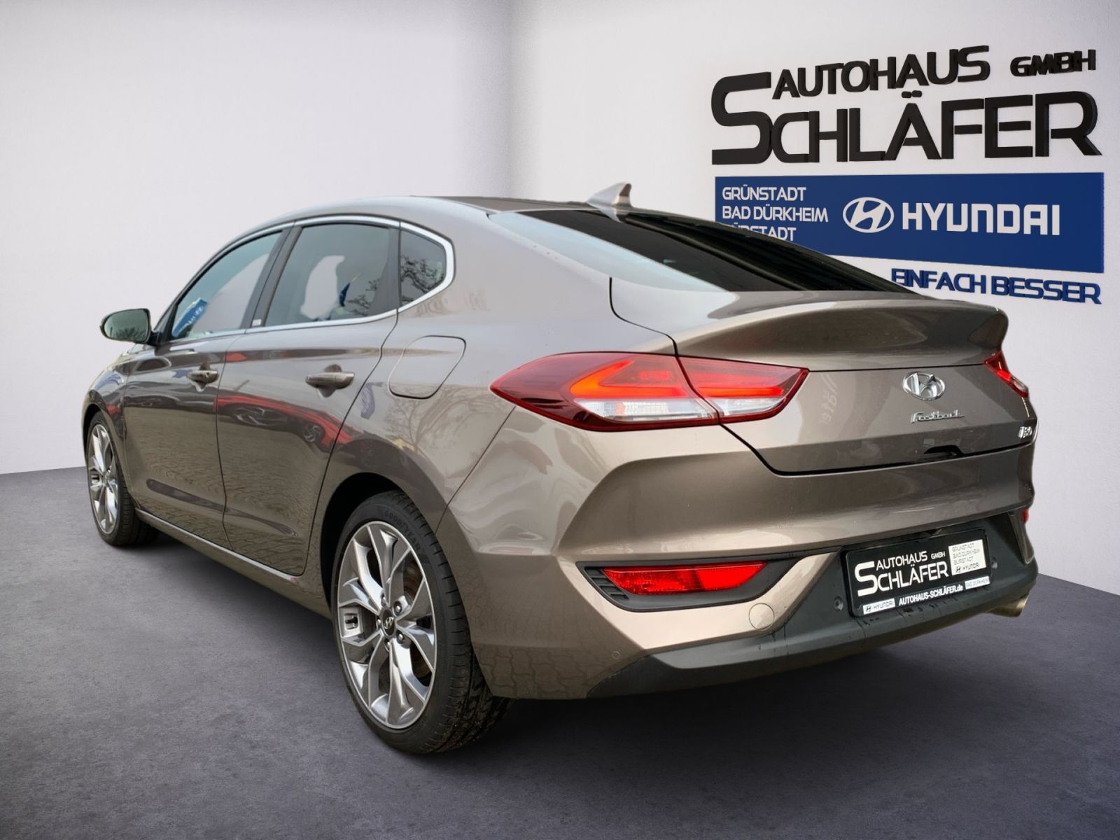 Fahrzeugabbildung Hyundai i30 Fastback 7-DCT 1.6 CRDi Prime Mild-Hybrid ne