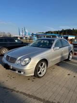 Mercedes-Benz Mercedes W211 E200 Kompressor | 1 Vorbesit... - Mercedes-Benz E 200 w211 Gebrauchtwagen