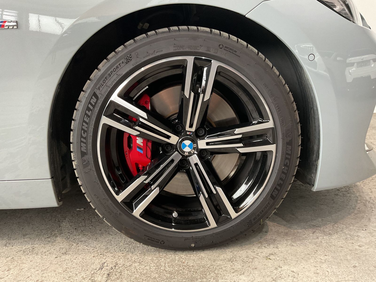 Fahrzeugabbildung BMW 230i Sitzverstellung elektrisch mit Memory | AHK