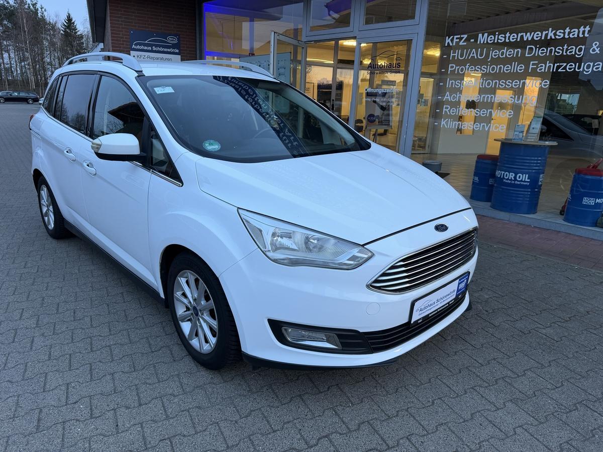 Ford Grand C-Max C-Max 1.5 TDCi Grand Titanium 