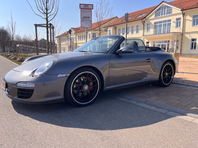 Porsche 997 911 GTS Cabrio PDK NAVI Zentralverschluss