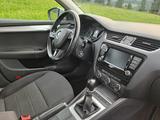 Skoda Octavia 1.6 TDI Ambition Ambition - Skoda Octavia mit Diesel-Antrieb: Limousine, 1.6