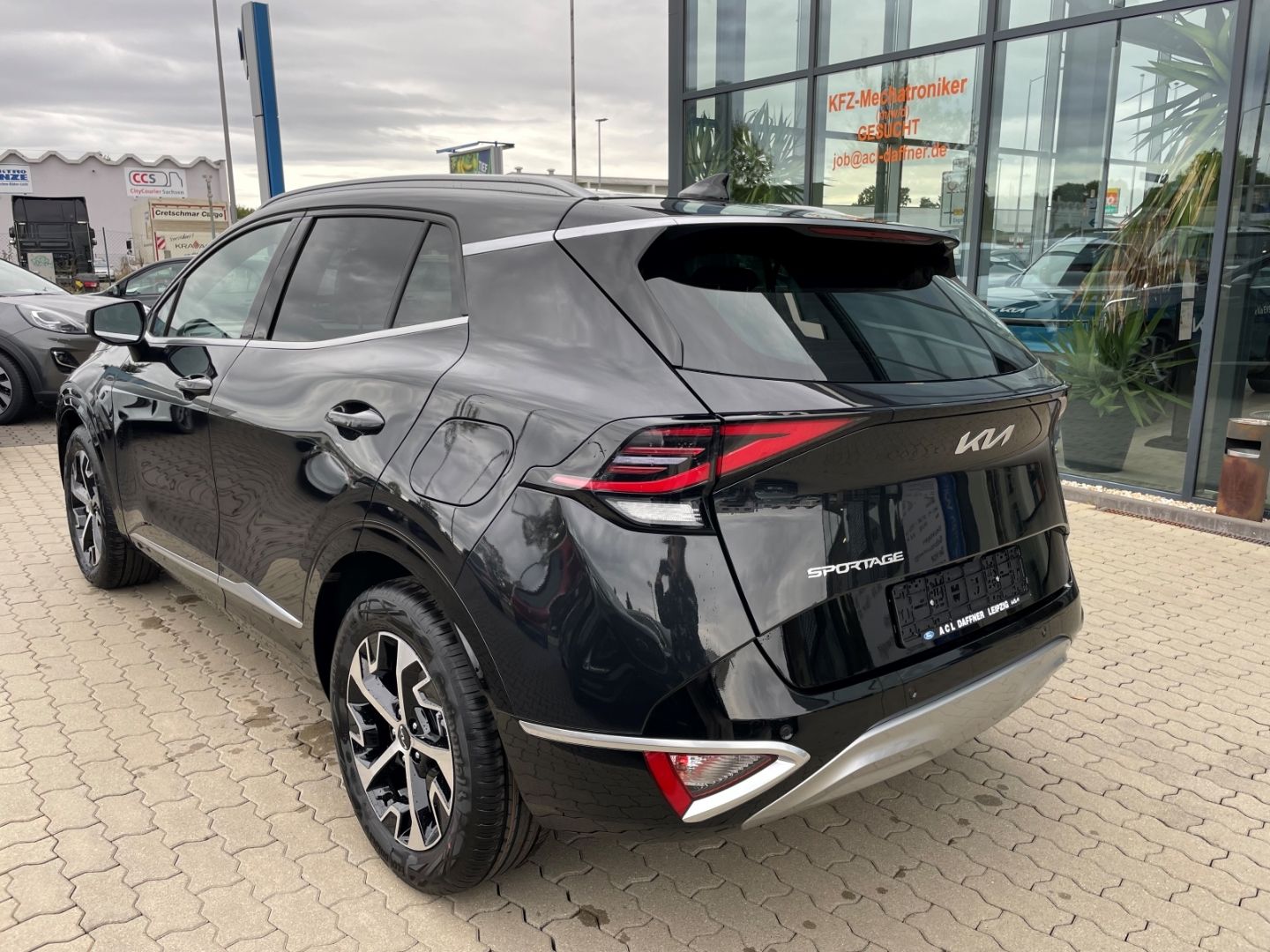 Fahrzeugabbildung Kia Sportage Spirit Mild-Hybrid Navi LED El. Heckkl.