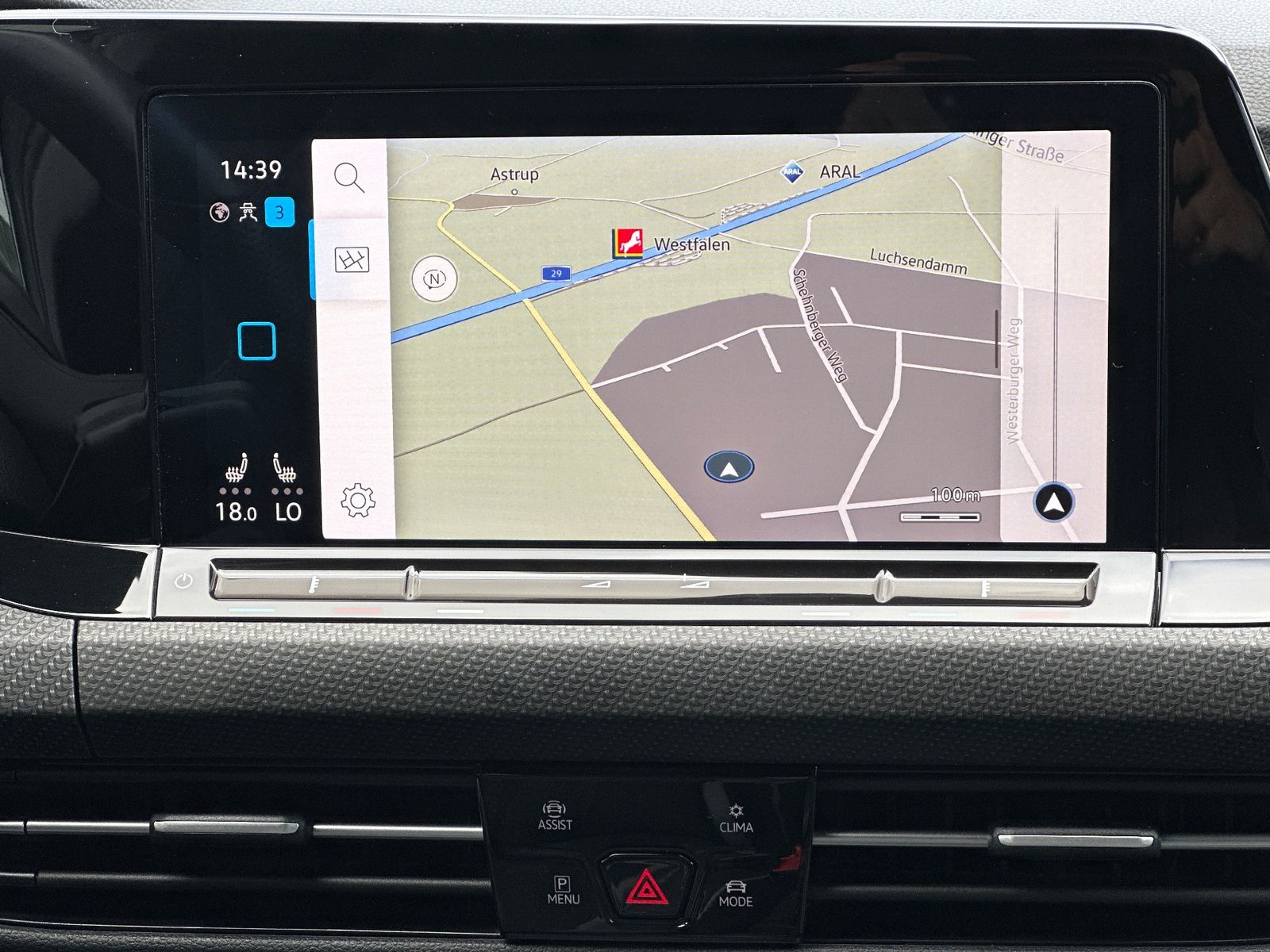 Fahrzeugabbildung Volkswagen Golf Variant 2.0 TDI DSG R-Line NAV+LED+AHK
