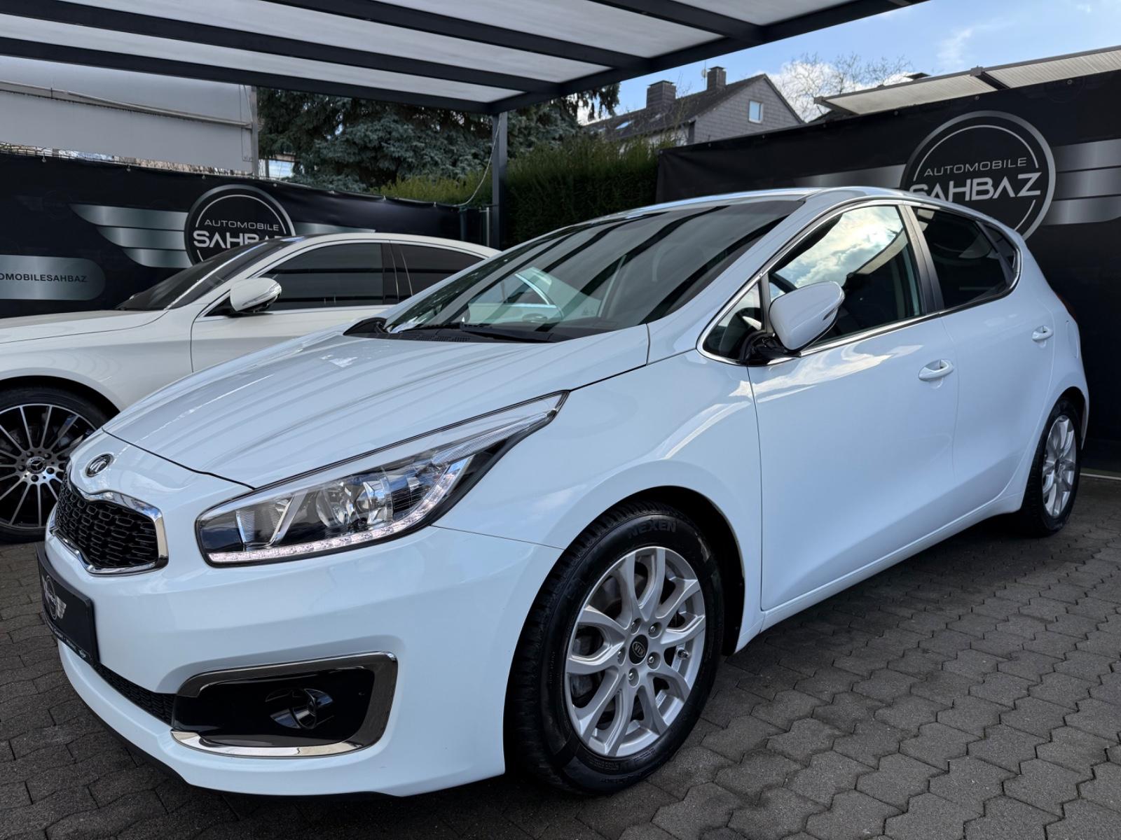 Kia cee'd / Ceed *AUTOM*KAMERA*NAVI*SHZ*LENKRADHEI