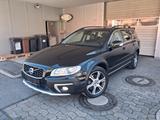 Volvo XC70 Summum AWD-Standheizung, SHZ-Klima-Temp.- - Volvo XC70: Allradantrieb