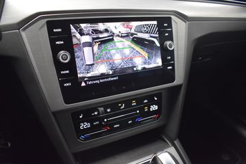 Volkswagen Passat - 7